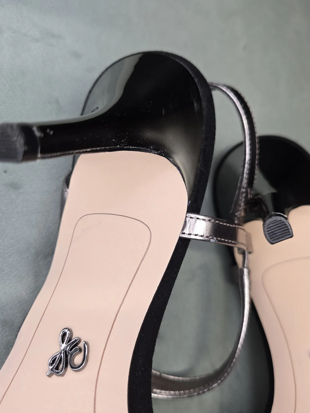 Sam Edelman stunning pair